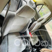 NISSAN SUNNY 2000