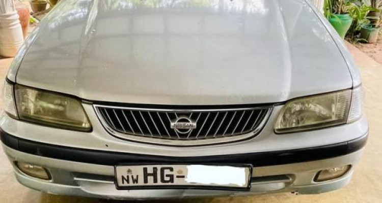 NISSAN SUNNY 2000