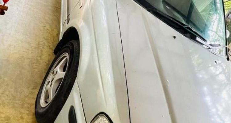 NISSAN SUNNY 2000