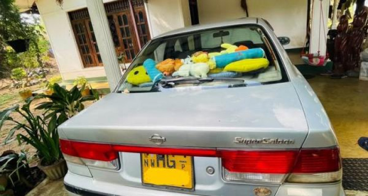 NISSAN SUNNY 2000