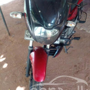 BAJAJ PULSAR 150 2017