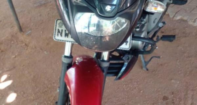 BAJAJ PULSAR 150 2017