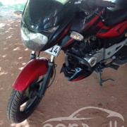 BAJAJ PULSAR 150 2017