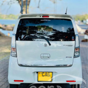 SUZUKI WAGON R 2015