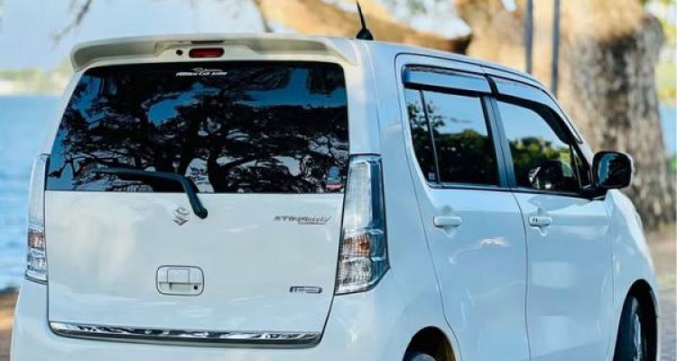 SUZUKI WAGON R 2015