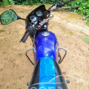 TVS VICTOR 2005