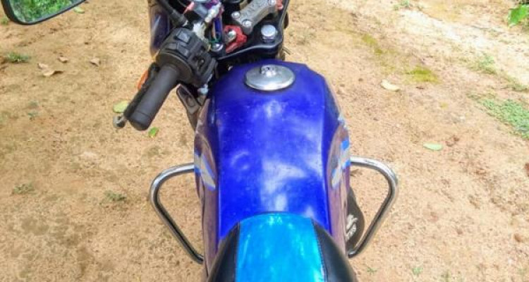TVS VICTOR 2005