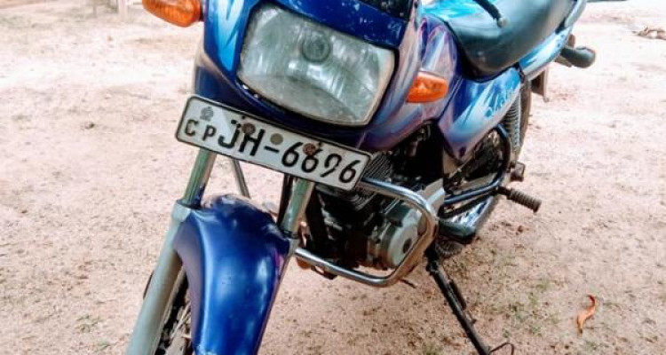 TVS VICTOR 2005