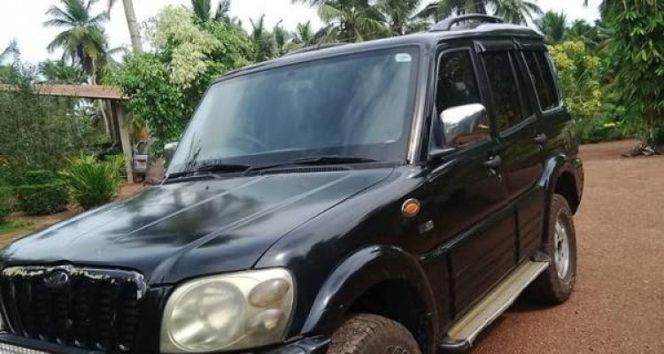 MAHINDRA SCORPIO 2006