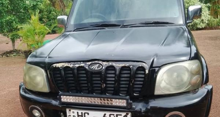 MAHINDRA SCORPIO 2006