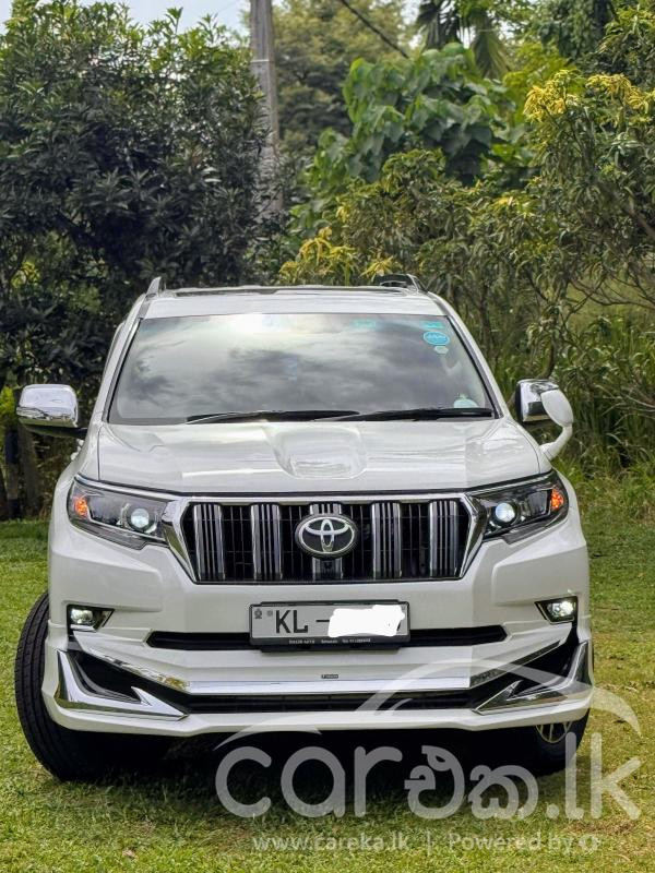 TOYOTA LAND CRUISER PRADO 150 2010