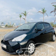 TOYOTA VITZ 2018