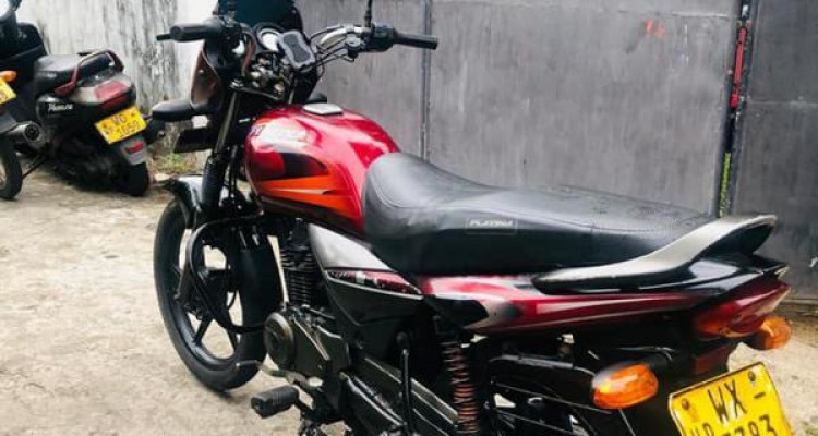BAJAJ PLATINA 2011