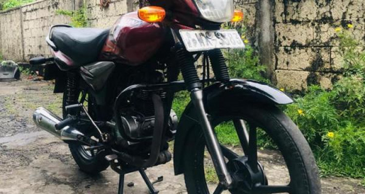 BAJAJ PLATINA 2011