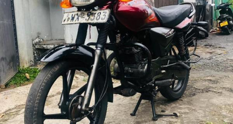 BAJAJ PLATINA 2011