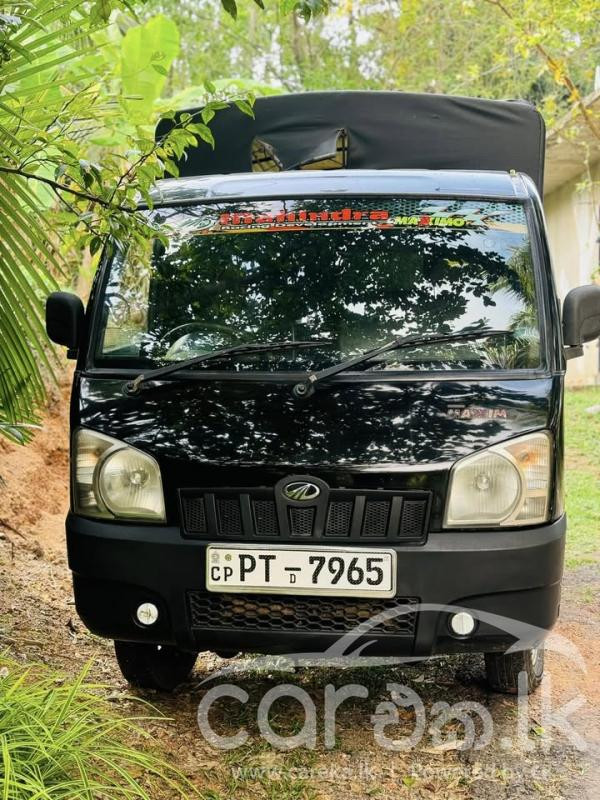 MAHINDRA MAXXIMO 2012