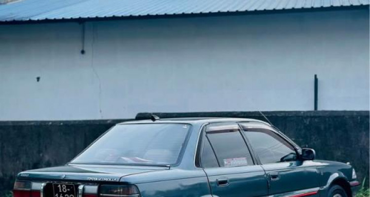 TOYOTA COROLLA 1993