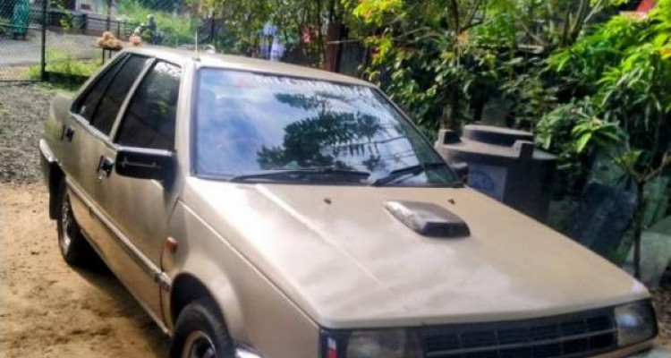 MITSUBISHI LANCER C12 A 1987