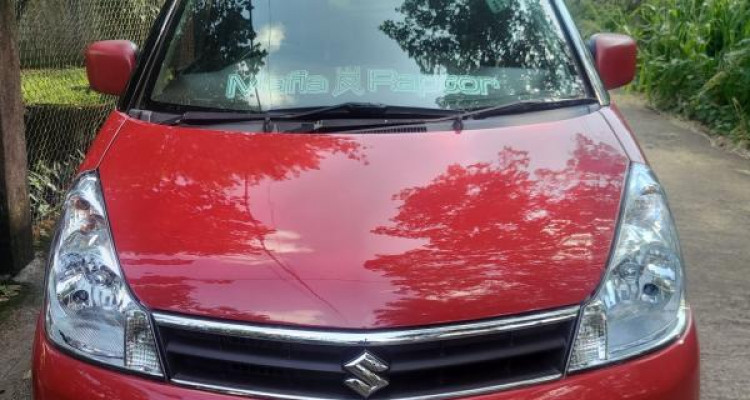SUZUKI ESTILO 2010