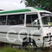ISUZU JOURNEY 1988