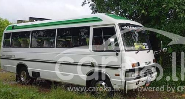 ISUZU JOURNEY 1988