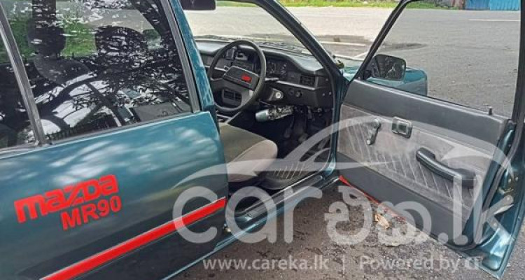 MAZDA MR90 1995