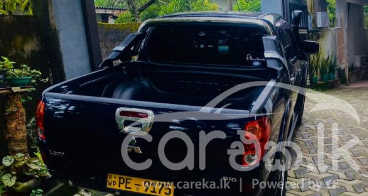MITSUBISHI L200 2009