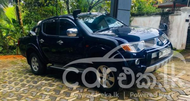 MITSUBISHI L200 2009