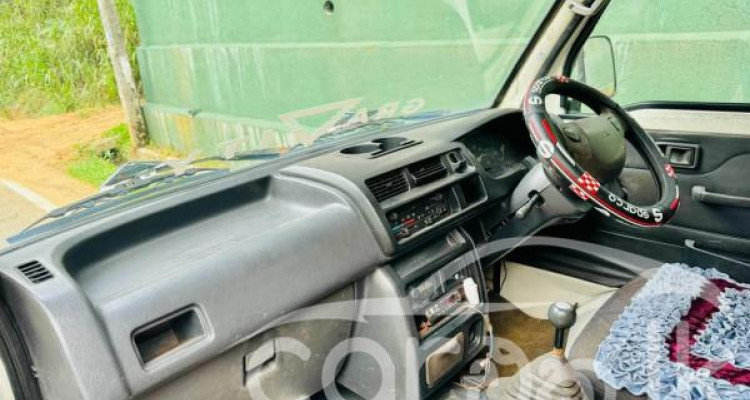 DAIHATSU HIJET 1999