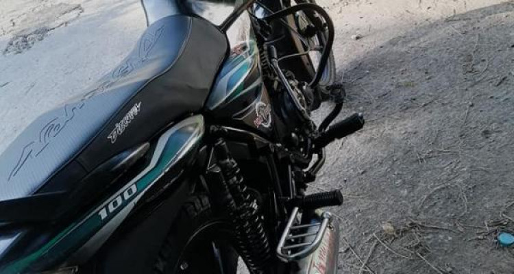 BAJAJ DISCOVER 2011