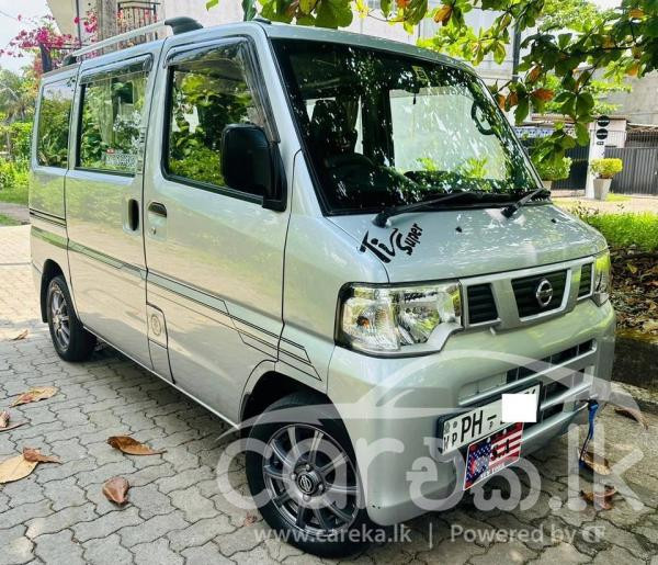 NISSAN CLIPPER 2013
