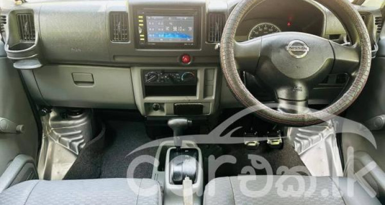 NISSAN CLIPPER 2013