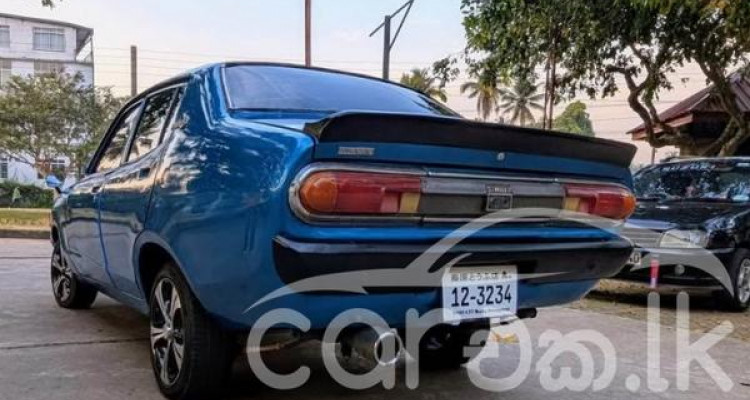 NISSAN SUNNY B211 1977
