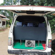 NISSAN CARAVAN 1992