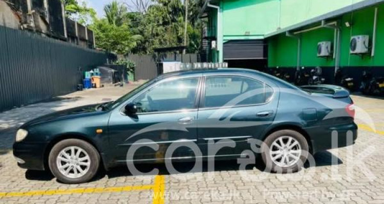 NISSAN CEFIRO 2004