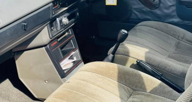 NISSAN SUNNY B11 1985