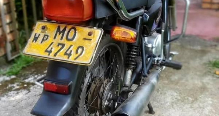 HERO HONDA CD DAWN 2005
