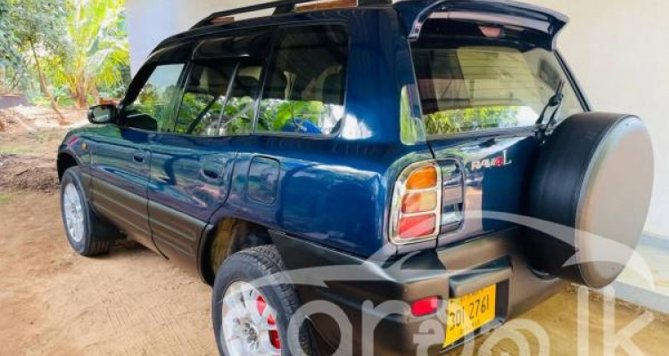 TOYOTA RAV4 1996