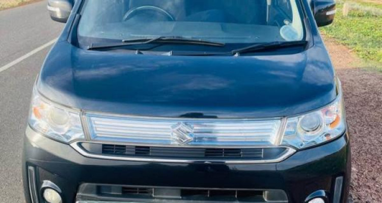 SUZUKI WAGON R STINGRAY 2015