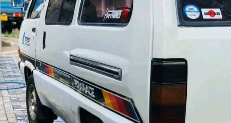 TOYOTA TOWNACE 1986