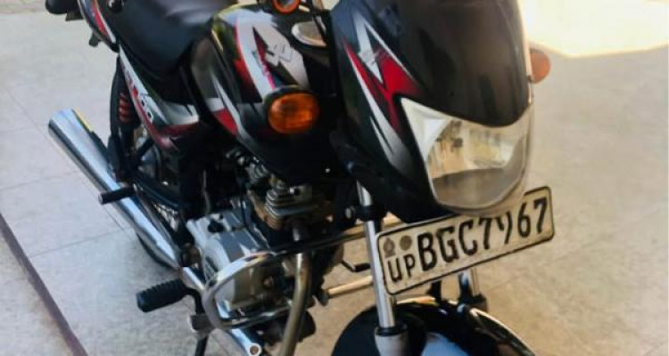BAJAJ CT100 2017