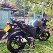 YAMAHA FZ 2017