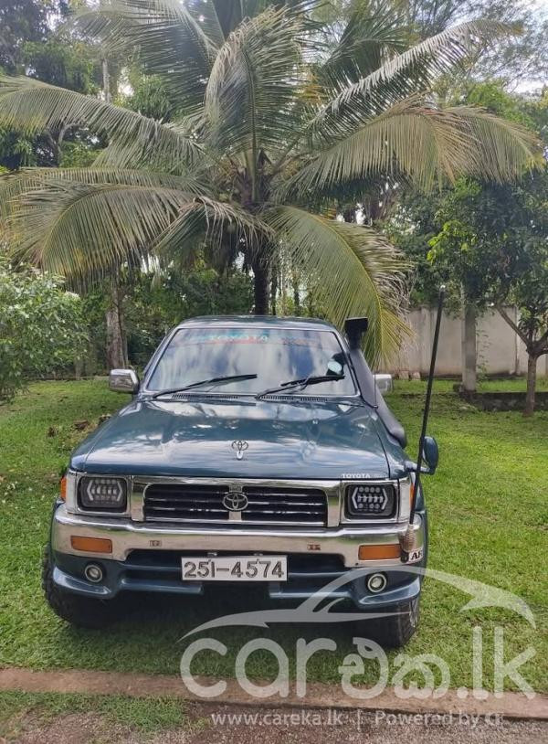 TOYOTA HILUX 1994