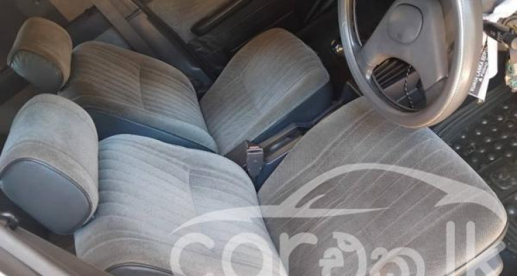 NISSAN SUNNY 1989