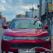 MITSUBISHI OUTLANDER PHEV 2015