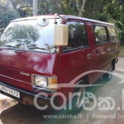 MITSUBISHI DELICA L300 1982