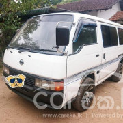 NISSAN CARAVAN 1995