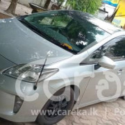 TOYOTA PRIUS 2013