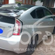 TOYOTA PRIUS 2013
