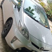 TOYOTA PRIUS 2013
